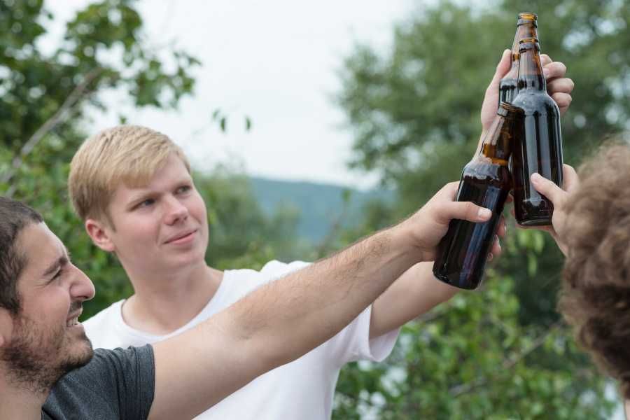Roudnice zavede zákaz pití alkoholu na veřejnosti