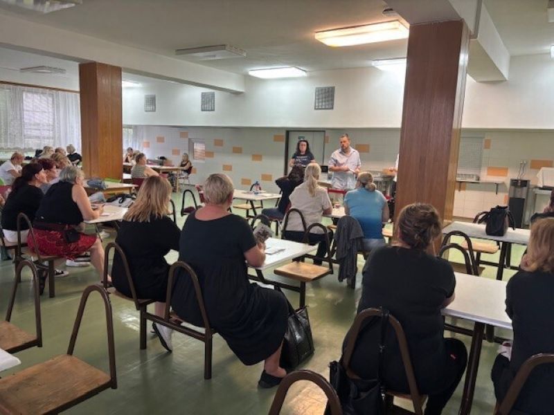 Kuchařky z Ústecka zdokonalují školní jídelny zdravějšími recepty