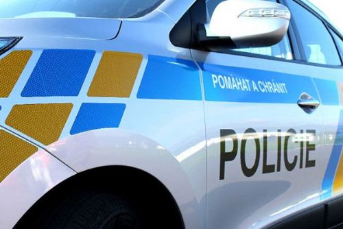 Foto: Po srážce chodkyně z místa odjel