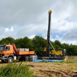 Lithium z Cínovce: Nová továrna v Prunéřově a obavy veřejnosti