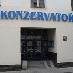 Obnovený Diplomat v Teplicích opět otevřen