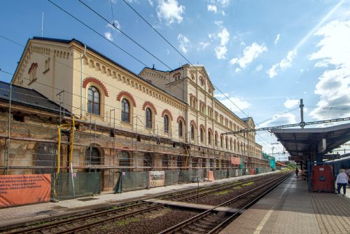 Foto: Teplické nádraží: Znovu jako ve 19. století, rekonstrukce čeká na nájemce