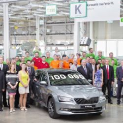 V Kvasinách byla vyrobena 100 000. ŠKODA Superb třetí generace
