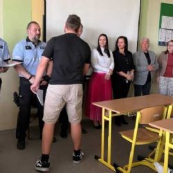 Studenti z Mostu získali certifikát pro přijetí k Policii ČR